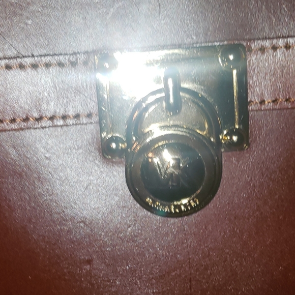 MICHAEL KORS REAL GENUINE LEATHER BELT BAG EUC - Picture 3 of 11